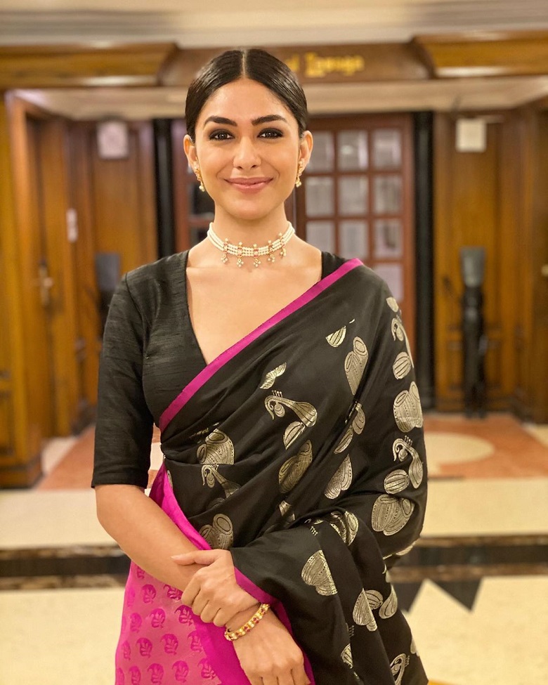 Mrunal Thakur Photos | Latest Pictures of Mrunal Thakur
